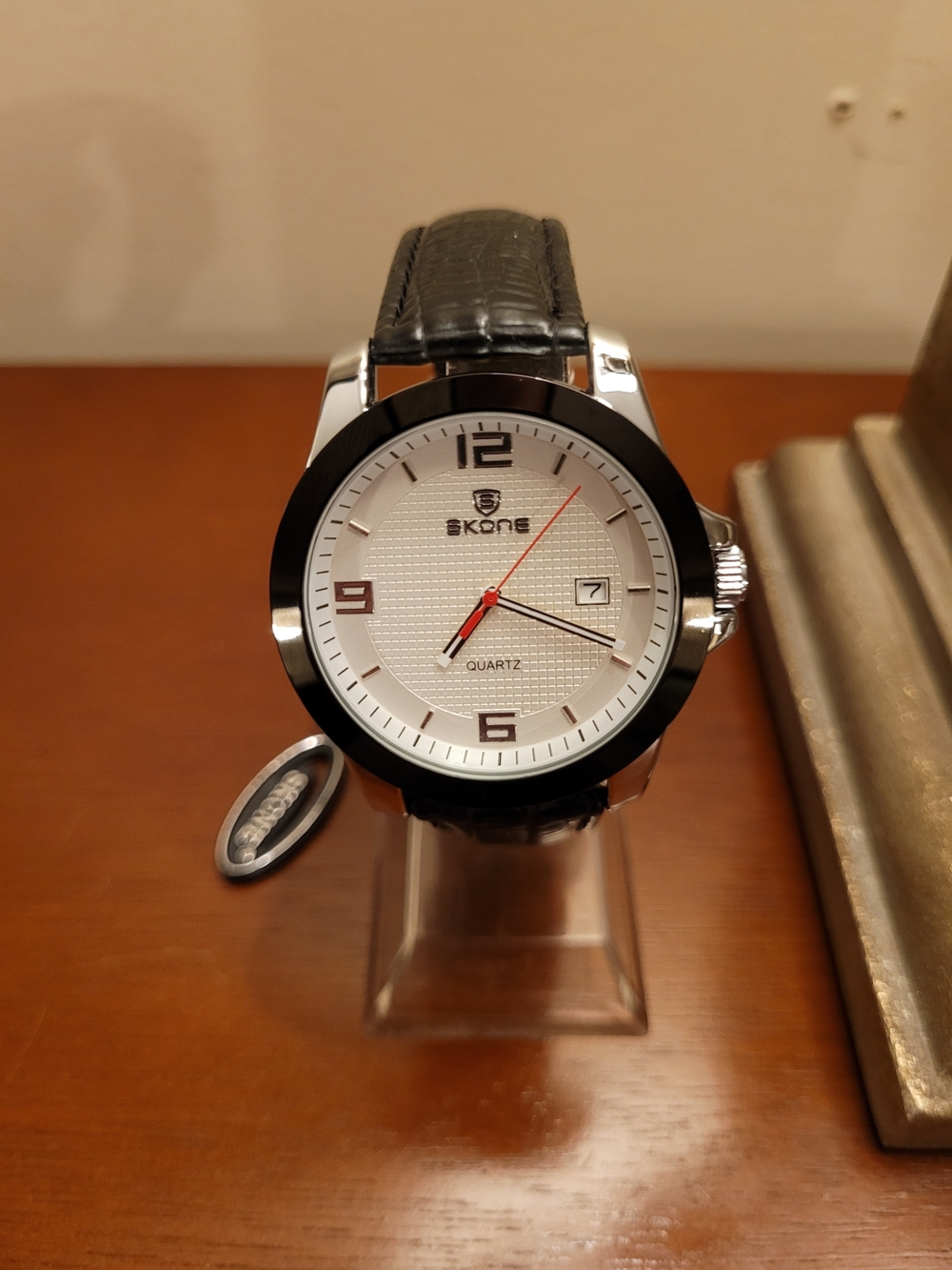 Brand New Skone White and Black Quartz Men's Watch